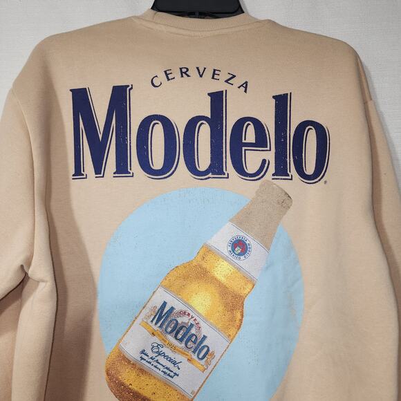 Modelo men's medium sweatshirt-First picture is back - Picture 7 of 7